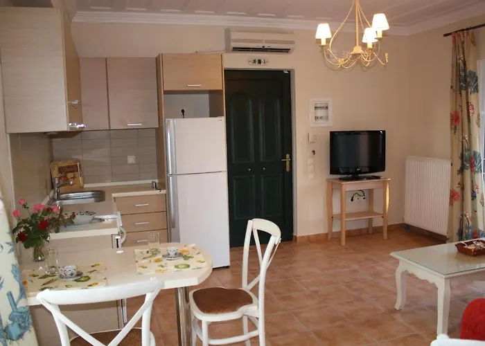 安蒂亚花园公寓 * Frínion