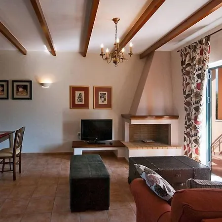 Anthias Garden Lejlighed